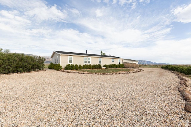 5177 W 1525 S, Cedar City, UT 84720 - manufactured / mobile home featuring driveway