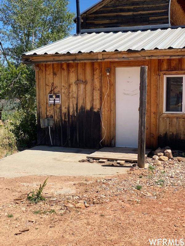 13093 E Oak Canyon Rd N, Huntsville, UT 84317