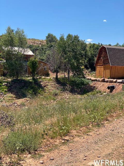 13093 E Oak Canyon Rd N, Huntsville, UT 84317