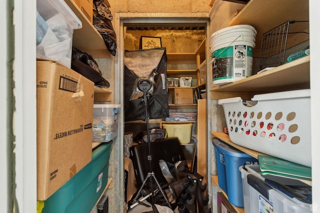 1001 E 1500 N, Layton, UT 84040 - view of storage