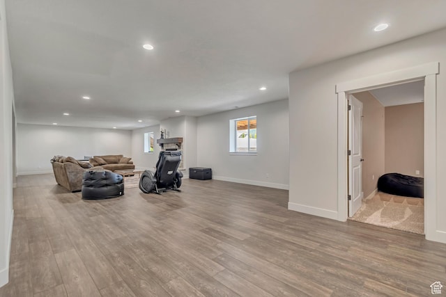 487 W 500 N, Mapleton, UT 84664 - living room featuring wood finished floors, recessed lighting, and baseboards