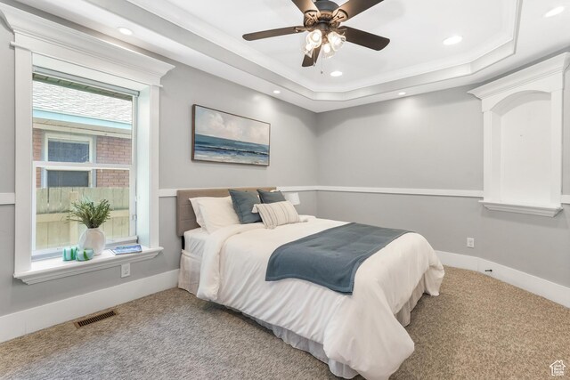 225 S 900 E, Salt Lake City, UT 84102 - carpeted bedroom featuring a tray ceiling, recessed lighting, crown molding, baseboards, and a ceiling fan
