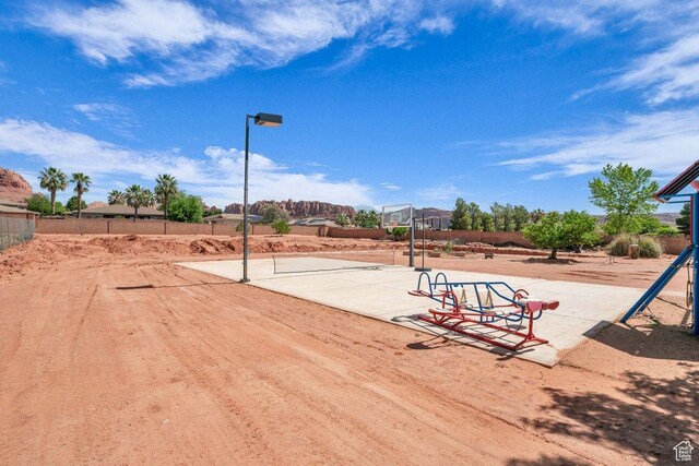 851 E Posado St, Ivins, UT 84738 - view of home's community with fence
