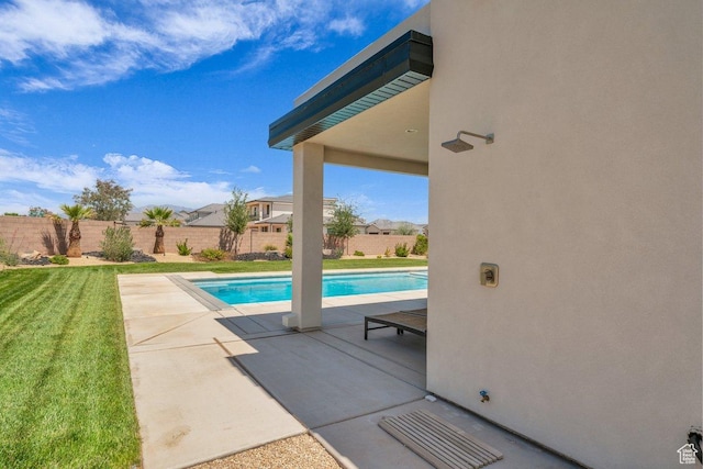 2938 S Poplar Ln, St George, UT 84790 - view of swimming pool with a patio