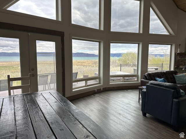 2500 N Bear Lake Blvd, Garden City, UT 84028 - view of sunroom