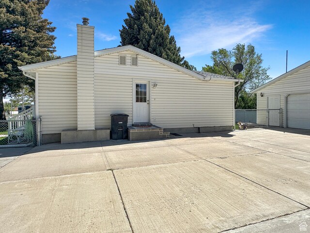 415 N Cedar Vw, Orangeville, UT 84537 - rear view of property featuring a chimney