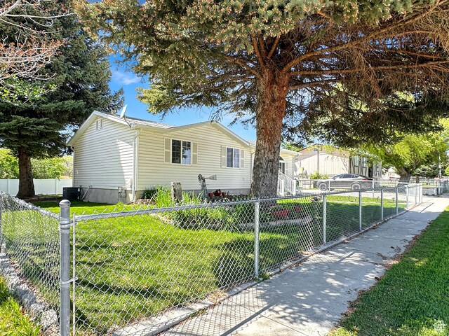 415 N Cedar Vw, Orangeville, UT 84537 - view of front facade with central air condition unit