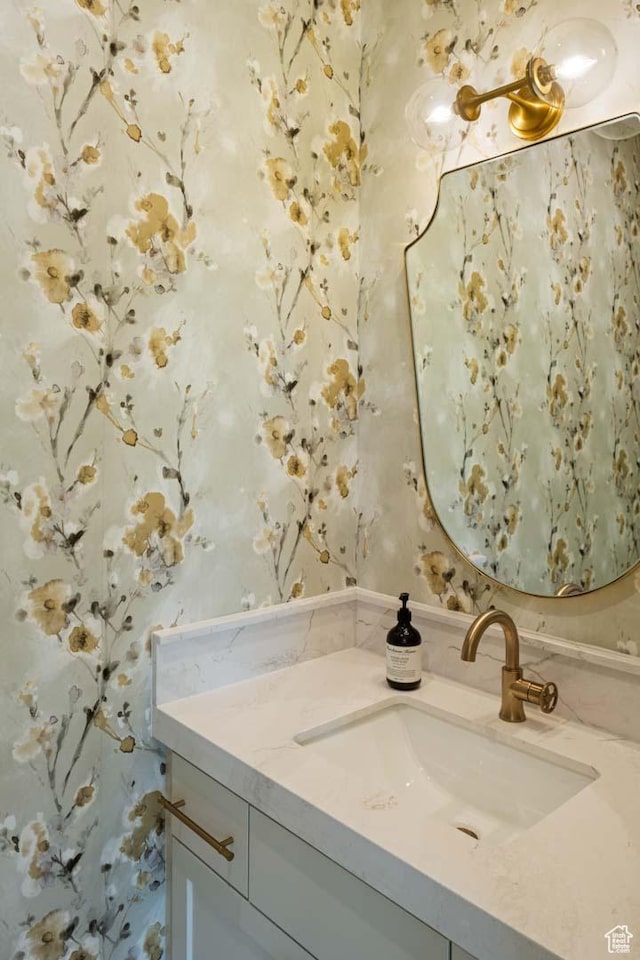 1171 E 430 S, Santaquin, UT 84655 - bathroom featuring wallpapered walls and vanity