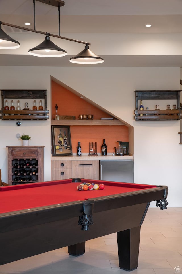 rec room featuring billiards table and recessed lighting