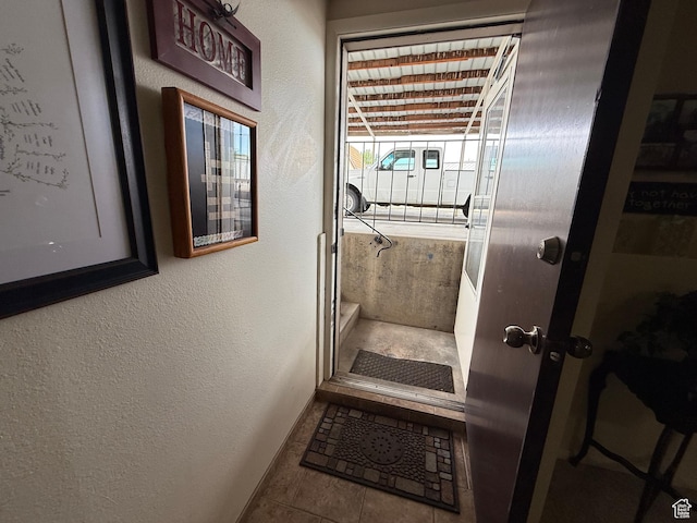 1255 W 200 S, Vernal, UT 84078 - entryway featuring a textured wall