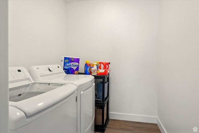 1412 W 1920 S, Logan, UT 84321 - laundry room featuring independent washer and dryer, baseboards, and wood finished floors