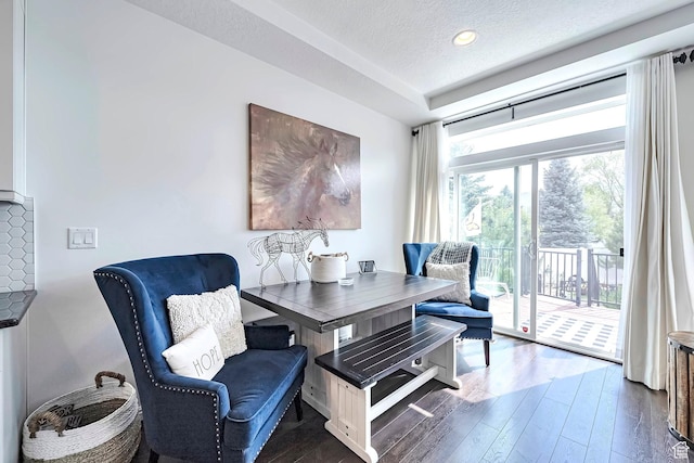 2178 S 60 E Unit 37, Heber City, UT 84032 - dining space featuring wood finished floors, a textured ceiling, a tray ceiling, and recessed lighting