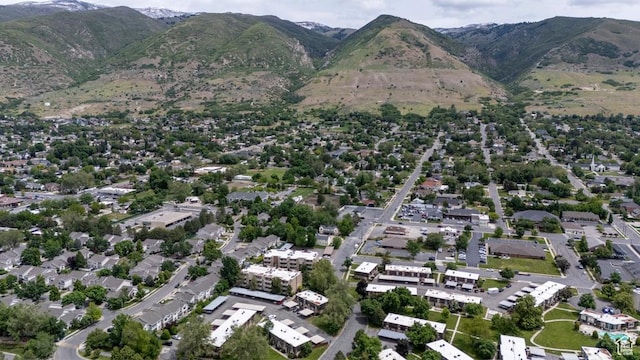 88 W 50 S Unit L5, Centerville, UT 84014 - aerial view of property's location featuring a mountain backdrop