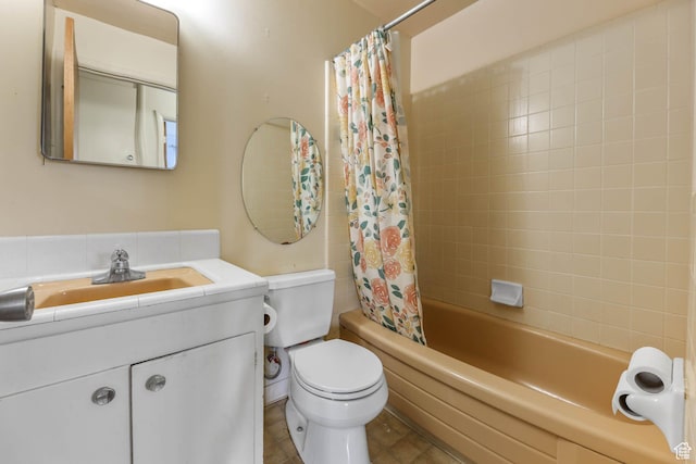 263 E 1350 N, Bountiful, UT 84010 - bathroom with toilet, shower / tub combo, and vanity