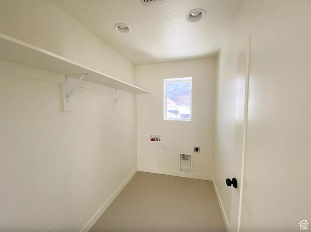 5894 N Canyon Rim Rd E Unit 621, Lehi, UT 84043 - laundry area featuring hookup for a washing machine, baseboards, electric dryer hookup, recessed lighting, and carpet
