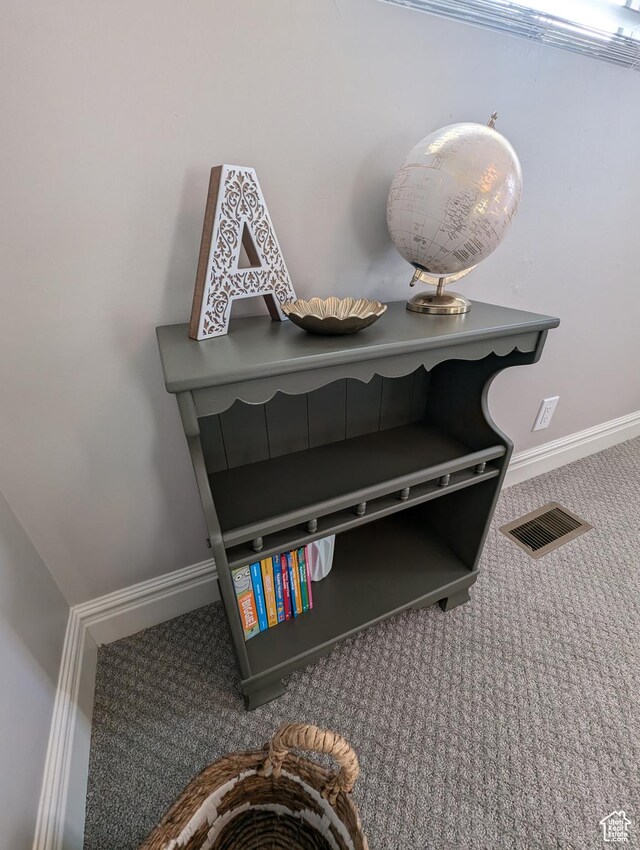 1391 E Mccormick Way, Cottonwood Heights, UT 84121 - detailed view of carpet floors and baseboards