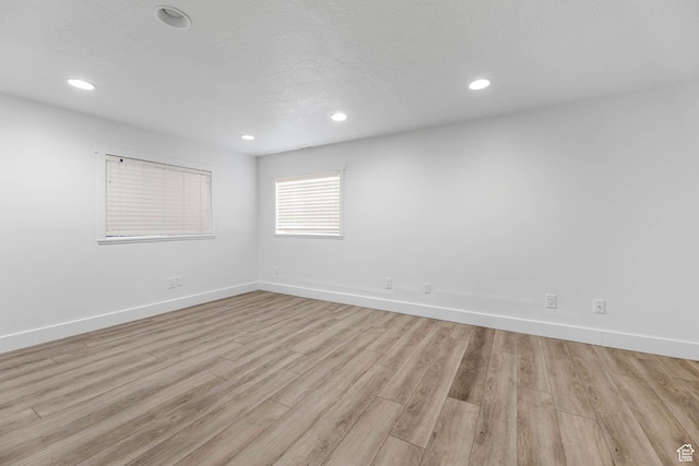 1298 S 500 E, Kaysville, UT 84037 - unfurnished room with light wood-style flooring, baseboards, and recessed lighting