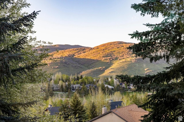 view of mountain backdrop
