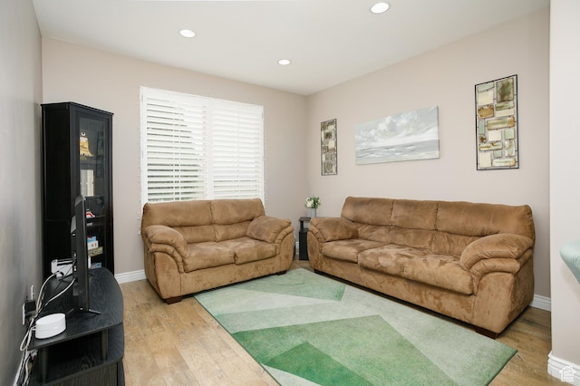 161 S 2775 W, West Point, UT 84015 - living area with light wood-style floors, recessed lighting, and baseboards