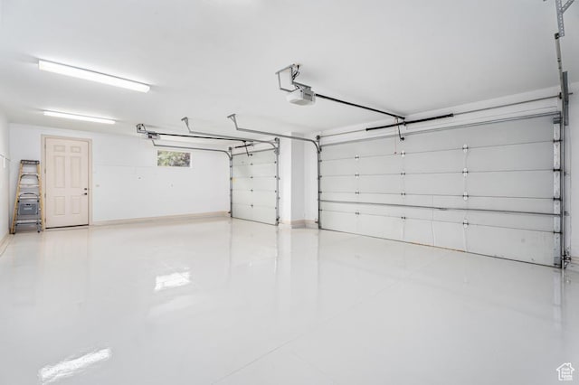 8 S Arroyo Dr, St George, UT 84790 - garage featuring a garage door opener