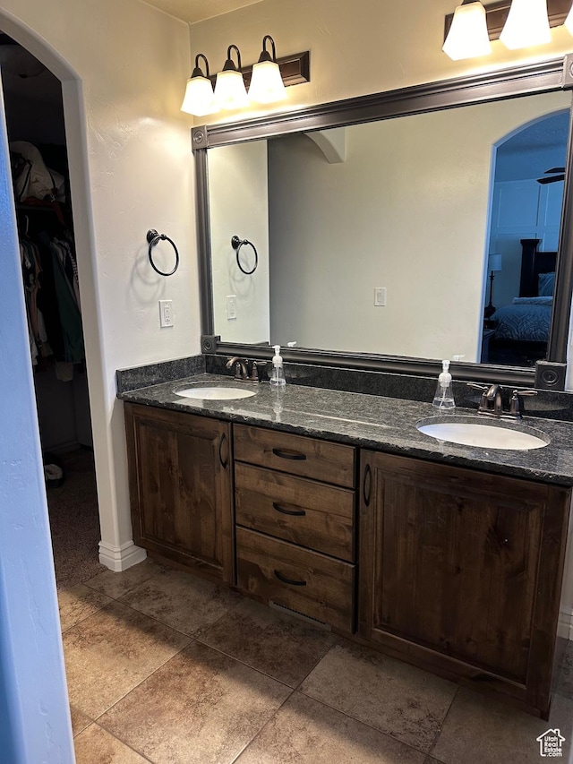 1783 E 2000 S, Naples, UT 84078 - ensuite bathroom with double vanity and a spacious closet