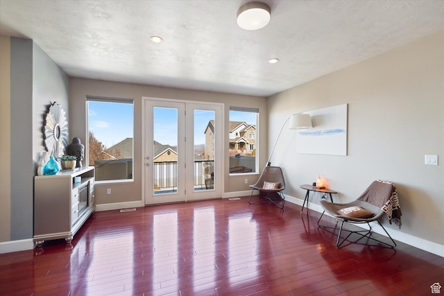 442 E Brew Rd, Draper, UT 84020 - living area featuring baseboards, wood finished floors, and recessed lighting