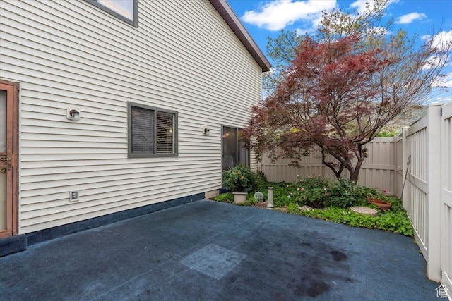 1154 N 700 W, Centerville, UT 84014 - fenced backyard featuring a patio area