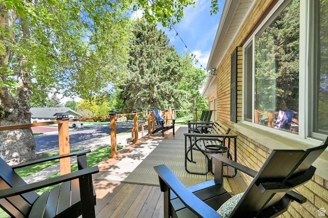 2890 Wheelock Ave, Ogden, UT 84403 - view of wooden terrace