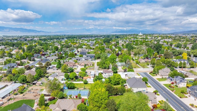 531 W Glendon Way, Pleasant Grove, UT 84062 - aerial view of residential area featuring mountains
