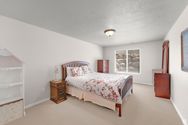 531 W Glendon Way, Pleasant Grove, UT 84062 - bedroom featuring carpet floors, baseboards, and a textured ceiling
