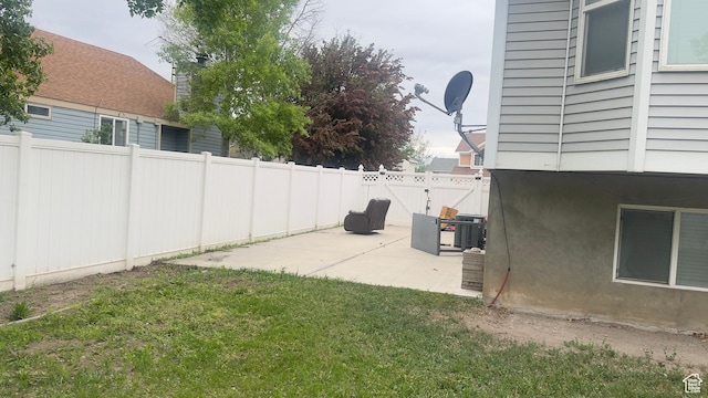 4005 S 4050 W, West Valley City, UT 84120 - view of yard with a patio