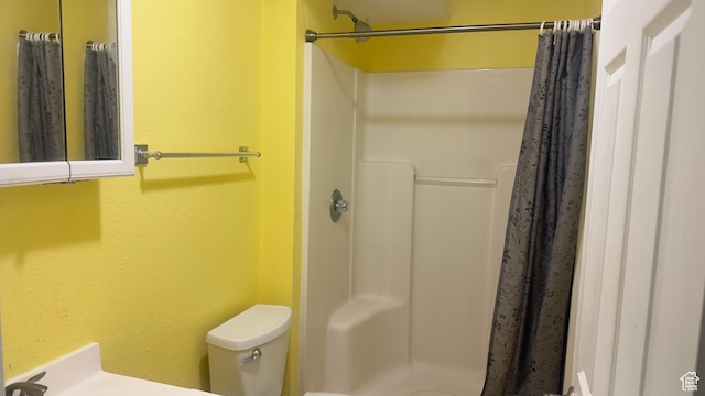 4005 S 4050 W, West Valley City, UT 84120 - bathroom with a shower stall and toilet