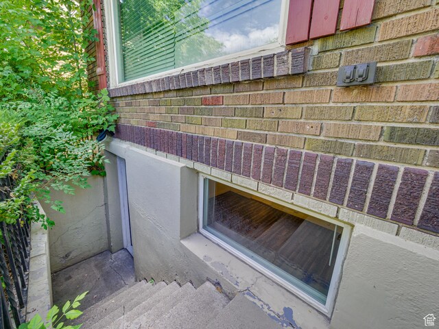 1067 S 400 E, Salt Lake City, UT 84111