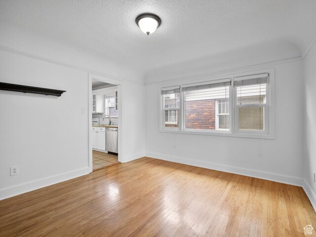 1067 S 400 E, Salt Lake City, UT 84111