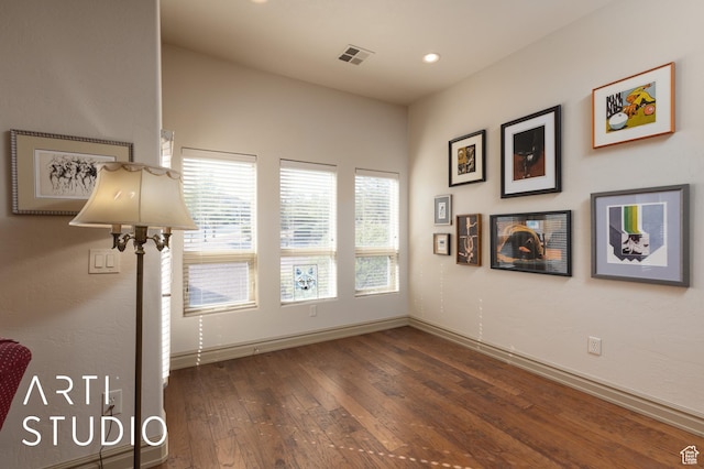 280 S Luce Del Sol Dr Unit 316, St George, UT 84770 - spare room featuring hardwood / wood-style flooring, baseboards, and recessed lighting