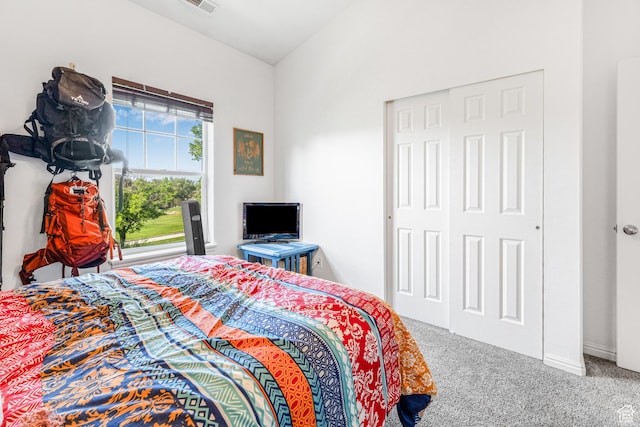 839 W Jordan Oaks Ct S, Sandy, UT 84070 - carpeted bedroom with a closet and baseboards