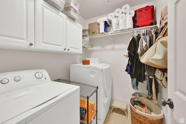 1427 S Blossom Ln, Ogden, UT 84404 - laundry area featuring washing machine and dryer and cabinet space