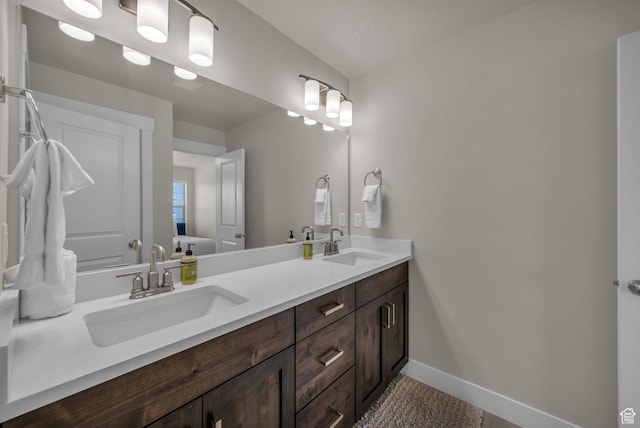 1189 N Bello Aly, Washington, UT 84780 - full bath with double vanity and baseboards