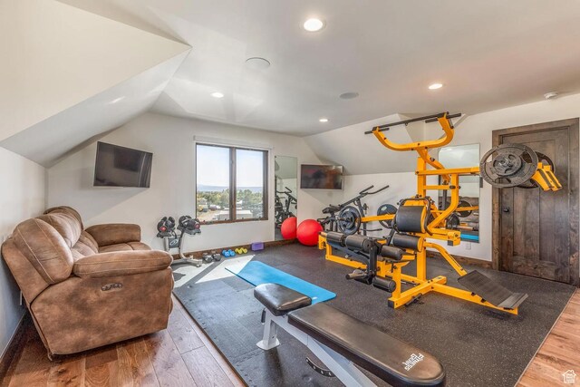 900 W Weber Canyon Rd, Oakley, UT 84055 - workout area featuring vaulted ceiling, wood finished floors, recessed lighting, and baseboards
