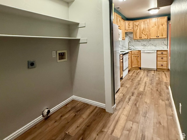 3870 S 2500 E, Vernal, UT 84078 - laundry room featuring hookup for an electric dryer, light wood-style floors, washer hookup, and baseboards