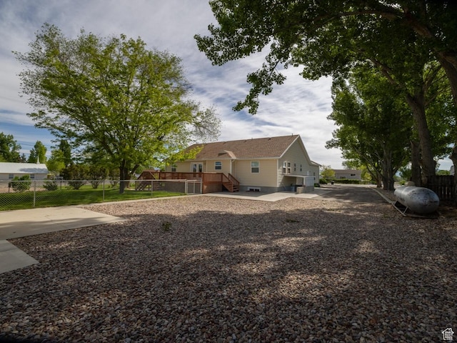 3870 S 2500 E, Vernal, UT 84078 - back of property with a deck