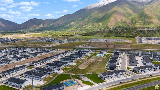 3457 E 1320 S, Spanish Fork, UT 84660 - aerial view of property's location featuring mountains and nearby suburban area