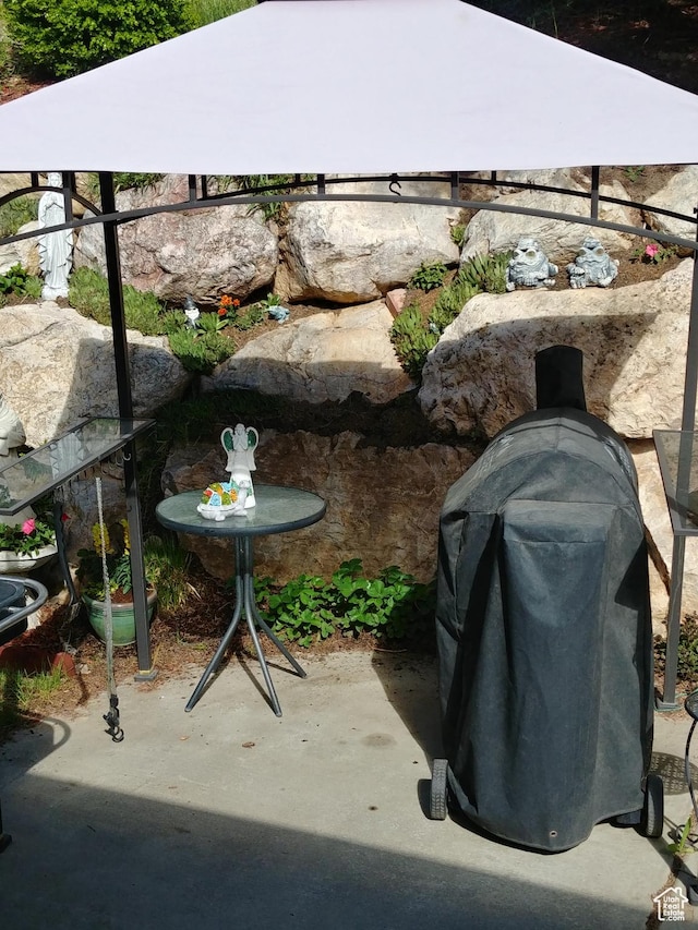 2239 E 3225 N, Layton, UT 84040 - view of patio with a grill