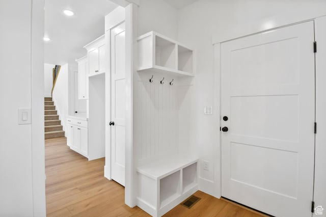 1323 E 370 S, Payson, UT 84651 - mudroom featuring light wood-type flooring
