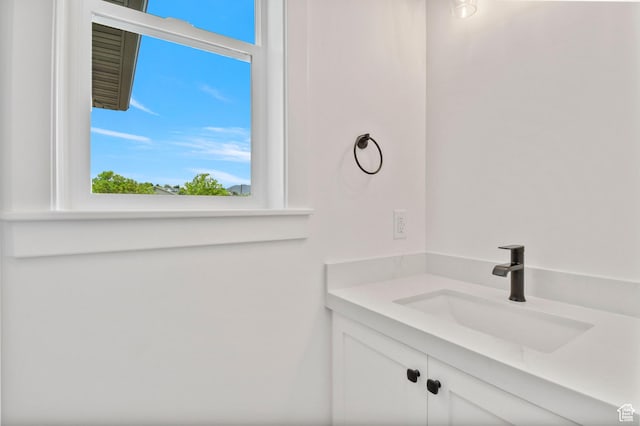 1323 E 370 S, Payson, UT 84651 - bathroom featuring vanity