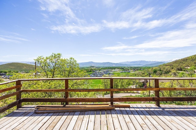 350 Luzern Rd E, Midway, UT 84049 - wooden terrace with a mountain view