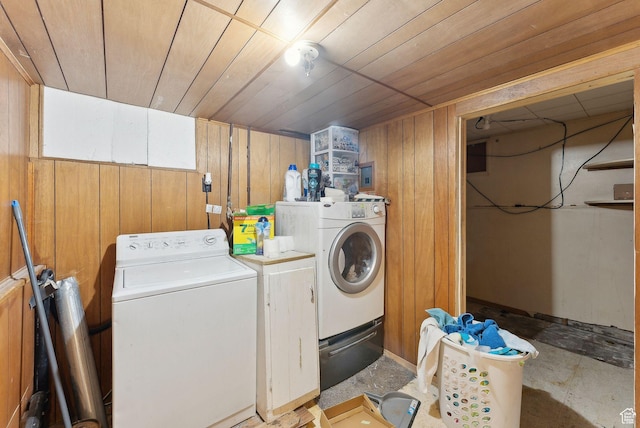 142 N Pinehurst Ave, Tooele, UT 84074 - washroom with independent washer and dryer, wood walls, and wood ceiling