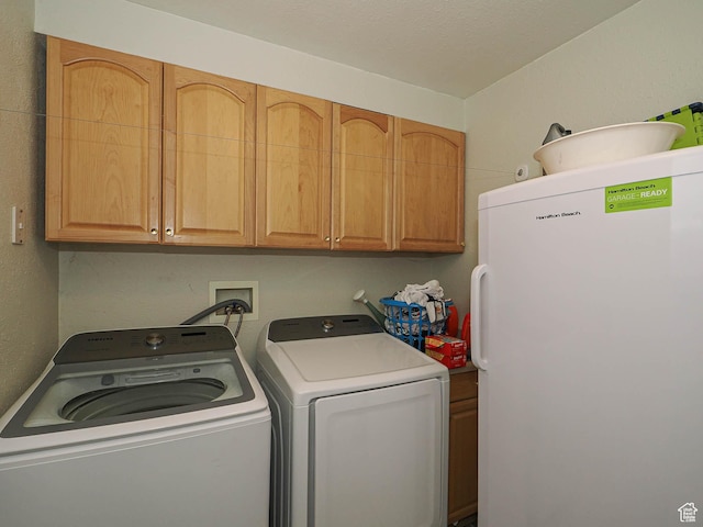 787 W Lennox St S, Midvale, UT 84047 - laundry room featuring cabinet space and washer and clothes dryer
