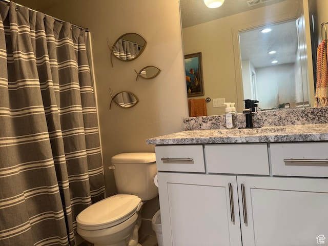 15456 S Navy Trails Ln W, Bluffdale, UT 84065 - full bathroom featuring toilet, vanity, and curtained shower