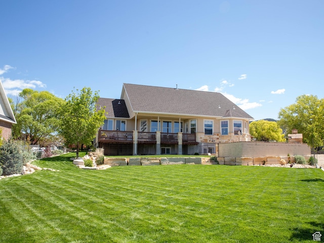 954 E 960 S, Ephraim, UT 84627 - back of property featuring a lawn and roof with shingles